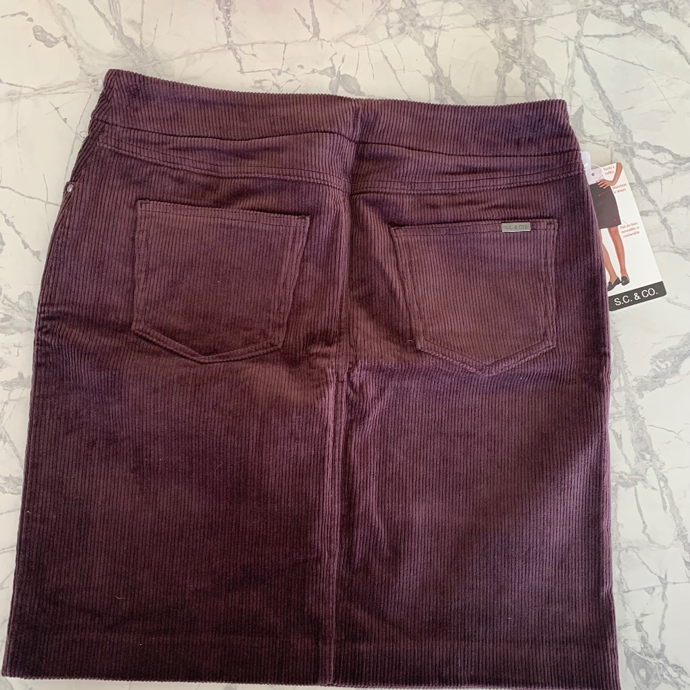 Coffee brown brand new skirt